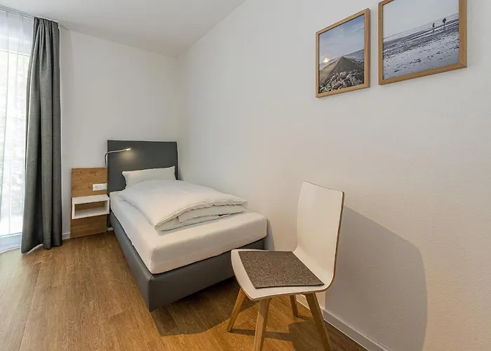 Deichhaeuser Anna Kueste Deichhaeuser Anna Kueste 8-24